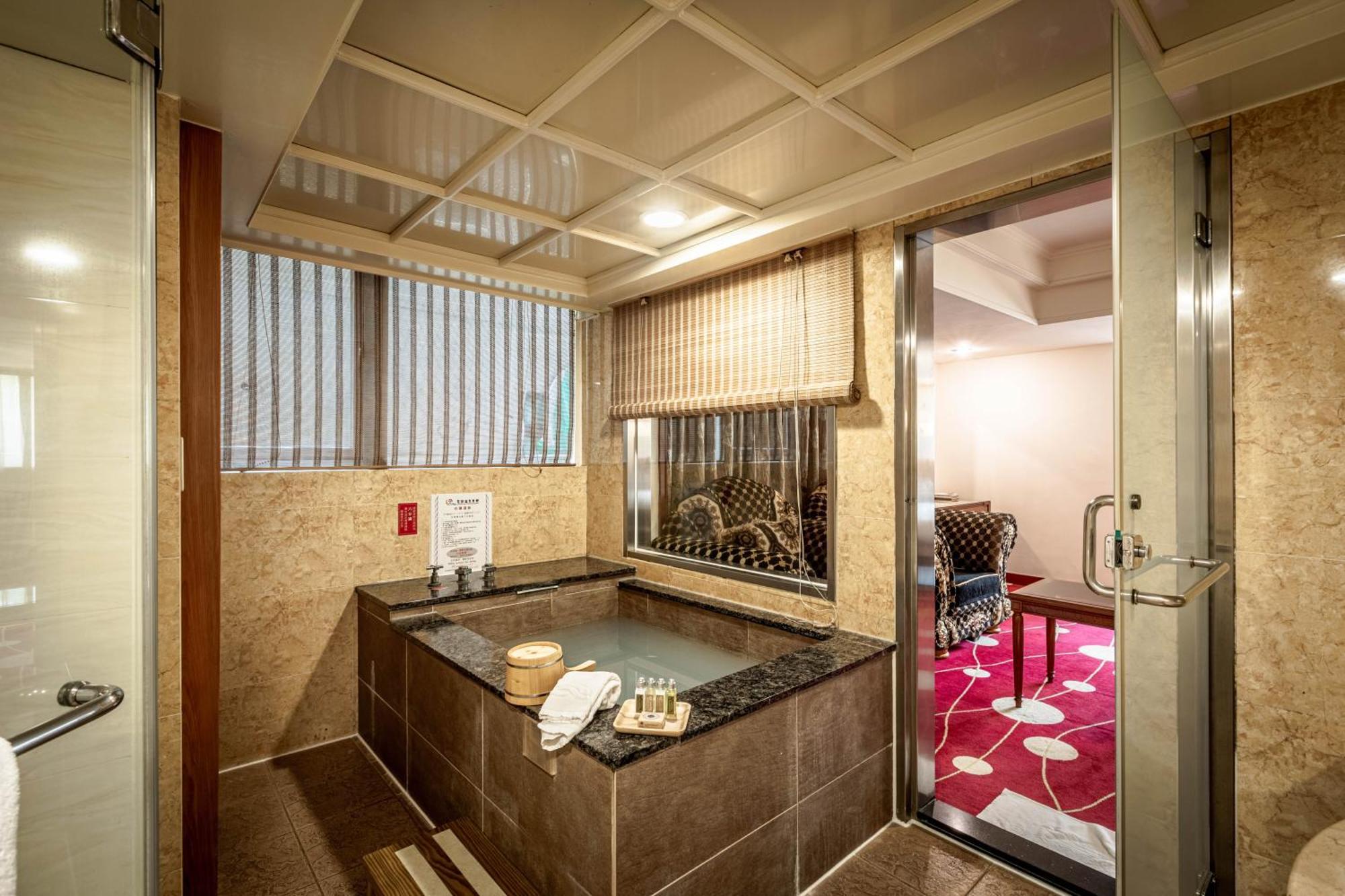 Chyuan Du Spring Resort Taipei Esterno foto